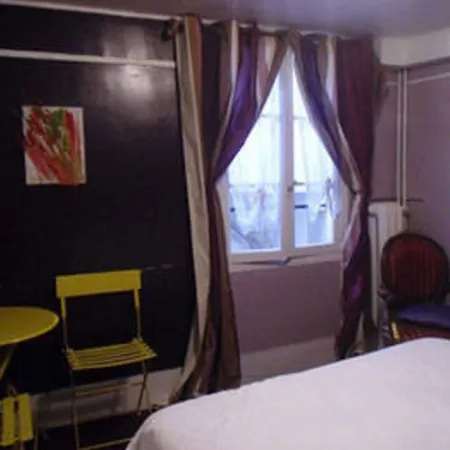 De Lille Louvre Hotel