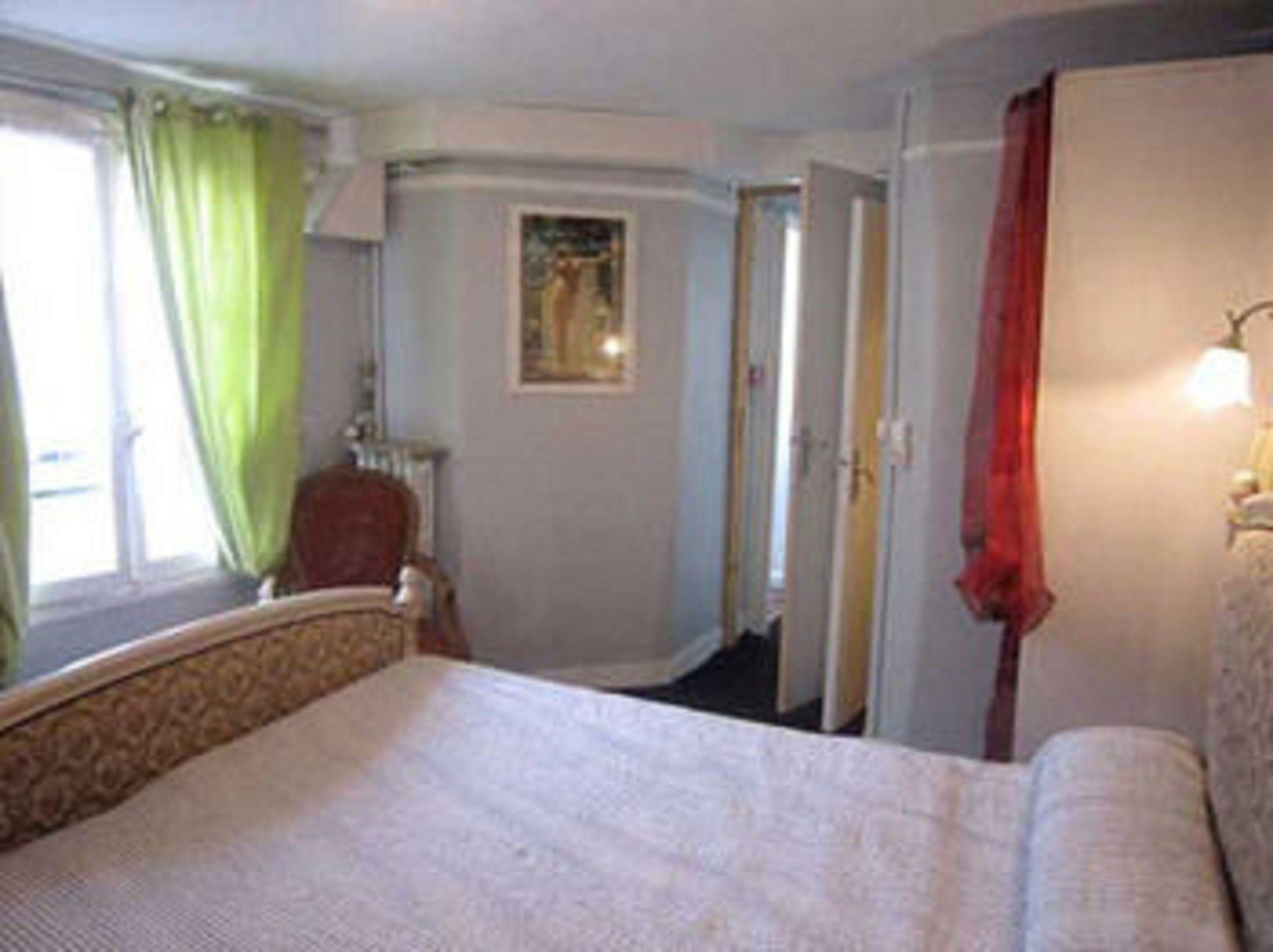 Hotel De Lille Louvre 2*